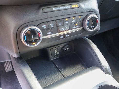 Used 2025 Ford Escape ST-Line FWD image 14