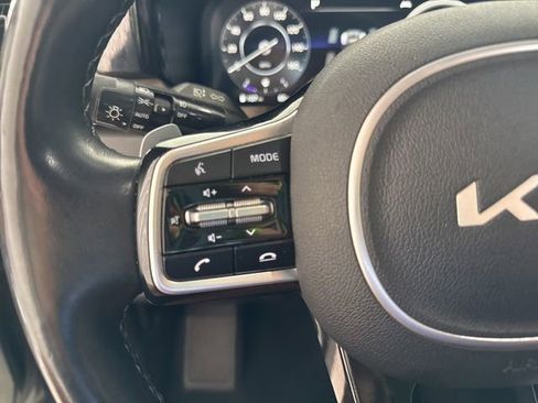 Used 2022 Kia Sorento SX Prestige w/ Rust Color Package AWD/4WD image 14