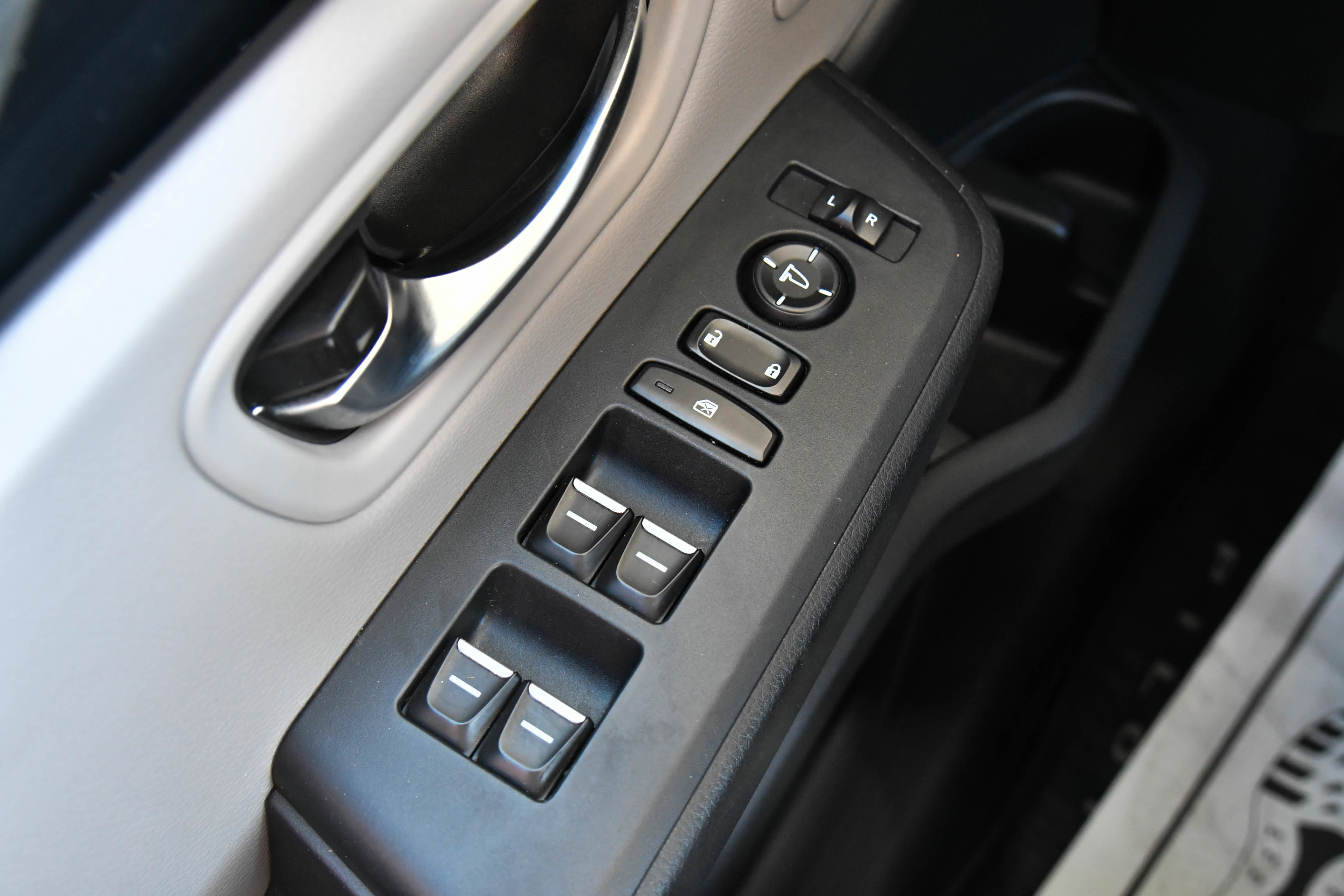 Used 2024 Honda Pilot EX-L image 36