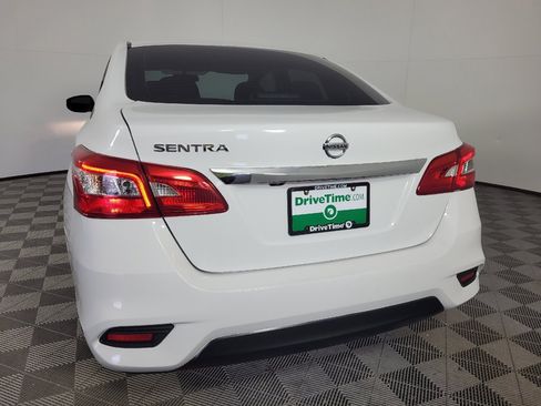 Used 2019 Nissan Sentra S FWD image 6
