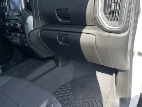 Used 2021 Chevrolet Silverado 1500 RST AWD/4WD image 32