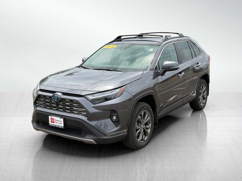 Used 2024 Toyota RAV4 Limited w/ Advanced Technology Package AWD/4WD image 3