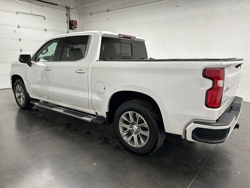 Used 2019 Chevrolet Silverado 1500 High Country w/ Z71 Off-Road Package image 7