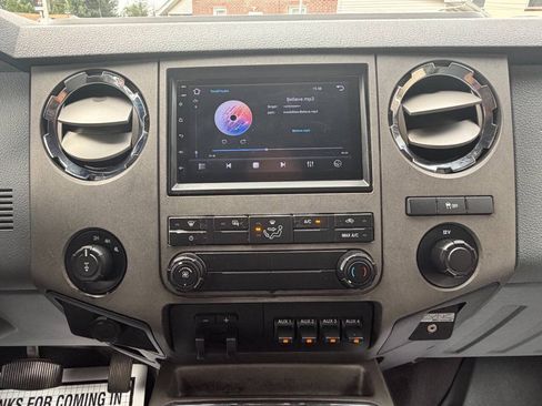 Used 2012 Ford F250 XLT w/ XLT Premium Pkg AWD/4WD image 22