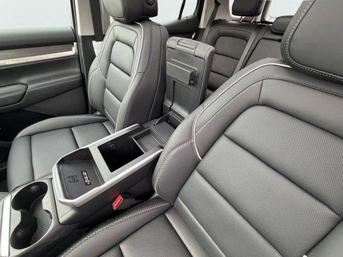 New 2026 GMC Terrain Denali image 30