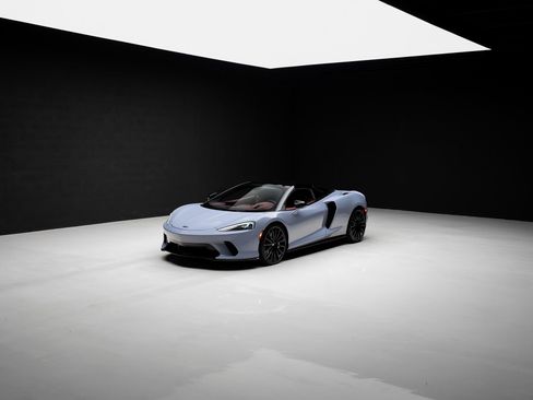 Used 2023 McLaren GT RWD image 61