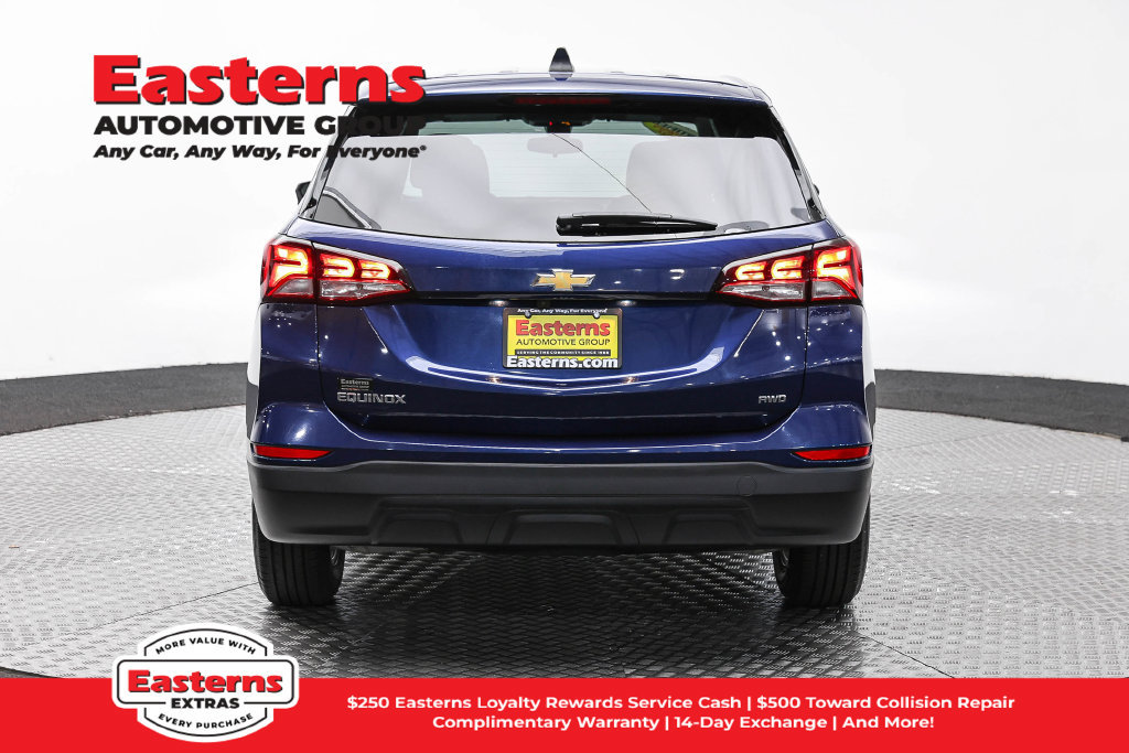 Used 2022 Chevrolet Equinox LS w/ LS Convenience Package AWD/4WD image 7