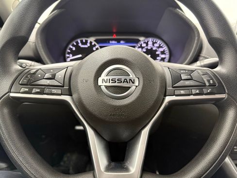 Used 2023 Nissan Sentra SV image 38