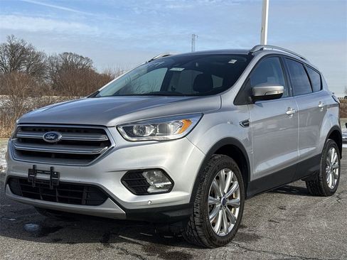 Used 2017 Ford Escape Titanium w/ Equipment Group 301A image 4