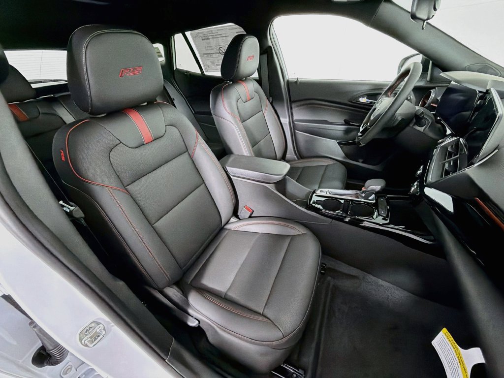 New 2026 Chevrolet Trax RS w/ Driver Confidence Package FWD image 26