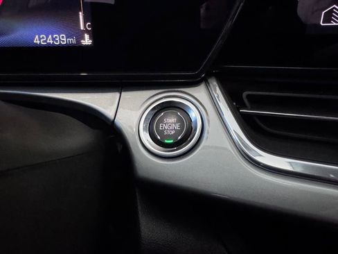 Certified 2024 Chevrolet Trax LT image 19