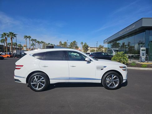 Certified 2026 Genesis GV80 2.5T Select image 9
