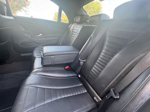Used 2018 Mercedes-Benz S 560 4MATIC Sedan image 31