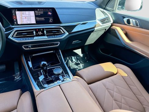 Certified 2023 BMW X5 xDrive45e w/ Parking Assistance Package image 24