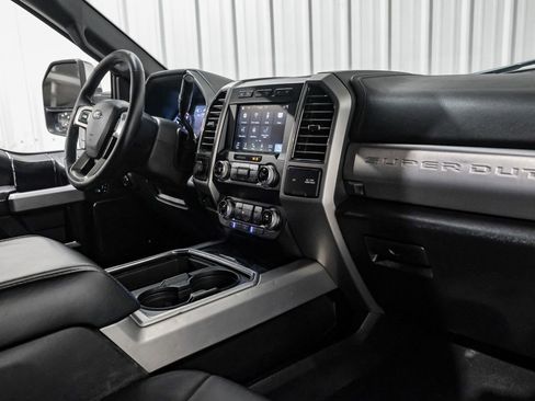Used 2019 Ford F250 Platinum w/ Platinum Ultimate Package image 12