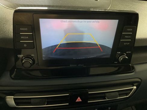 Used 2021 Kia Seltos S AWD/4WD image 4