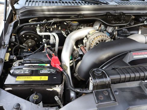 Used 2003 Ford F350 Lariat image 36