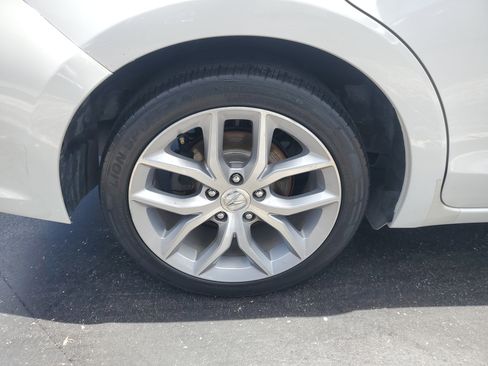 Used 2019 Acura ILX image 37