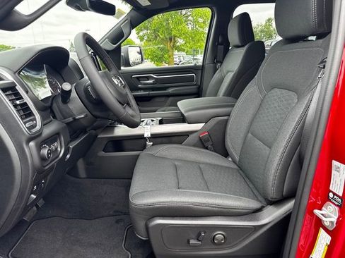 New 2026 RAM 1500 4x4 Crew Cab image 21