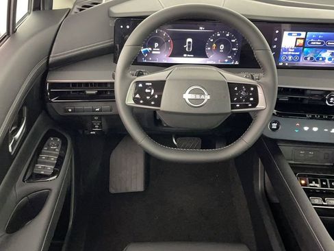 New 2025 Nissan Murano SV image 14