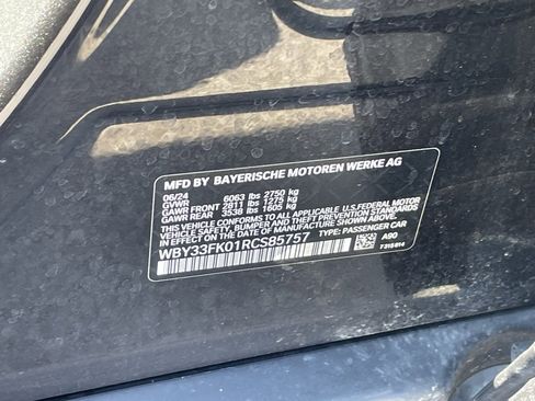 Used 2024 BMW i5 eDrive40i image 34