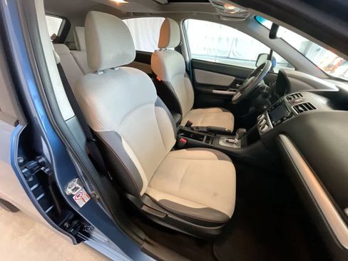 Used 2016 Subaru Crosstrek 2.0i Premium w/ Moonroof Package image 25