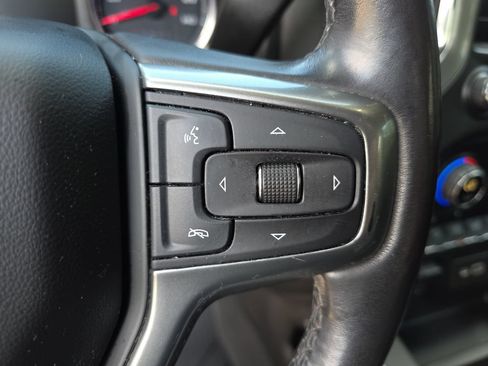 Used 2019 Chevrolet Silverado 1500 LT Trail Boss AWD/4WD image 19