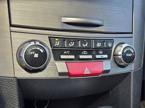 Used 2014 Subaru Legacy 2.5i Sport image 18