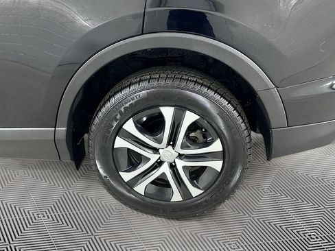 Used 2018 Toyota RAV4 LE w/ All Weather Liner Package AWD/4WD image 26