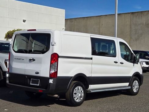 Used 2024 Ford Transit 250 Low Roof w/ Exterior Upgrade Package RWD image 7