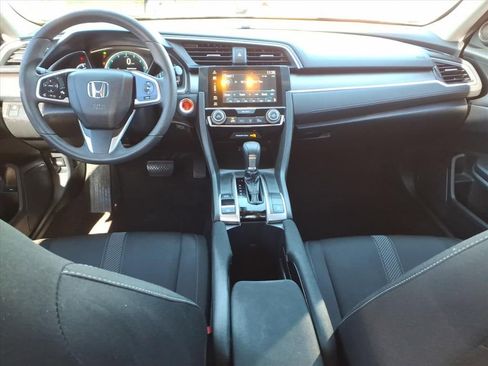 Used 2016 Honda Civic EX image 3