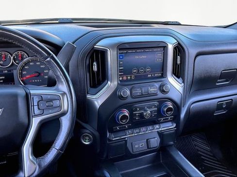 Used 2021 Chevrolet Silverado 1500 RST image 9