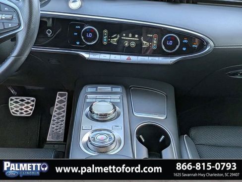 Used 2025 Genesis GV70 2.5T w/ Sport Prestige Package AWD/4WD image 19