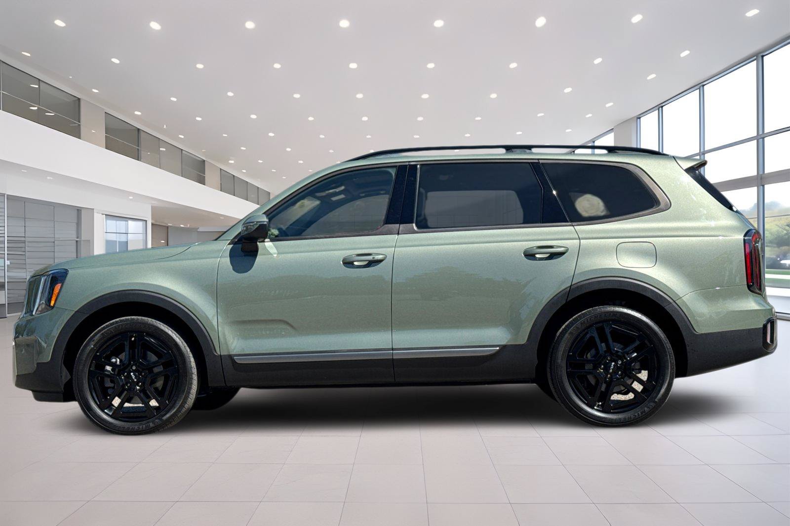 Used 2023 Kia Telluride EX X-Line AWD/4WD image 7