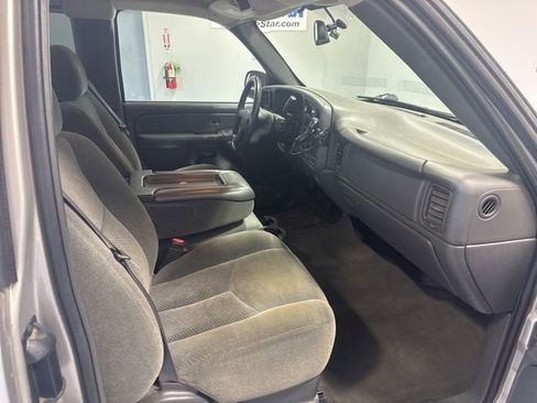 Used 2004 Chevrolet Silverado 1500 LS image 19
