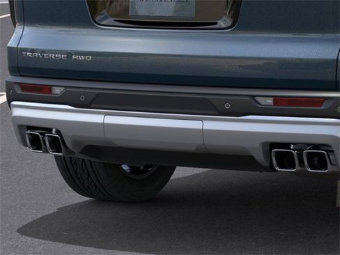 New 2026 Chevrolet Traverse LT w/ Driver Confidence Package image 14