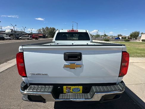 Used 2017 Chevrolet Colorado W/T RWD image 3