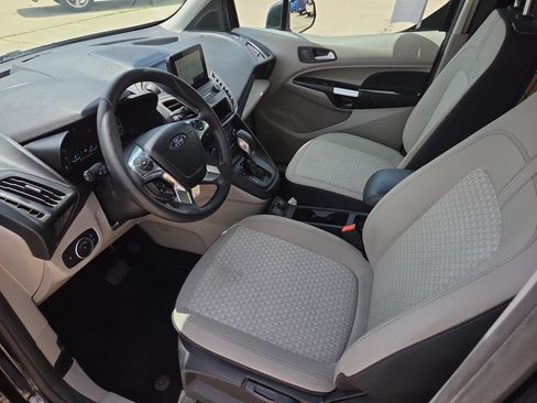 Used 2022 Ford Transit Connect XLT FWD image 14