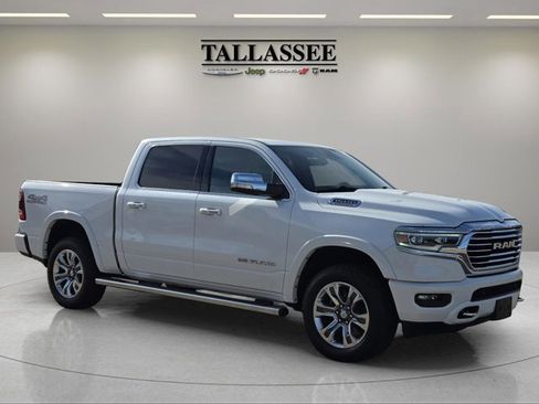 Used 2022 RAM 1500 Limited w/ Off Road Group image 5