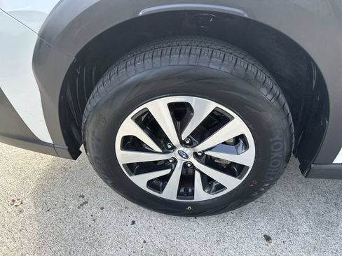 Certified 2024 Subaru Outback Premium AWD/4WD image 10