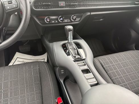 Certified 2024 Honda HR-V LX image 16
