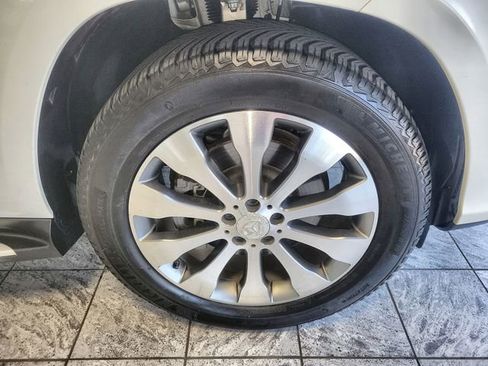Used 2017 Mercedes-Benz GLS 450 4MATIC image 10