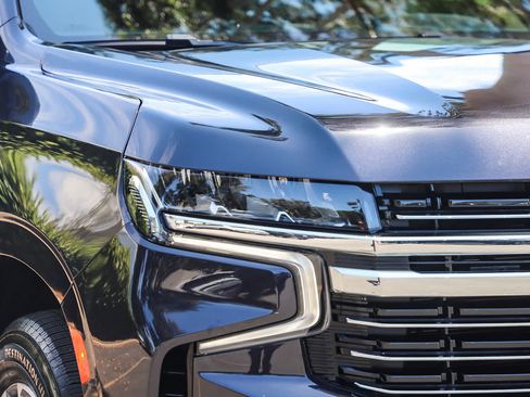 Used 2024 Chevrolet Tahoe LT w/ Luxury Package RWD image 4