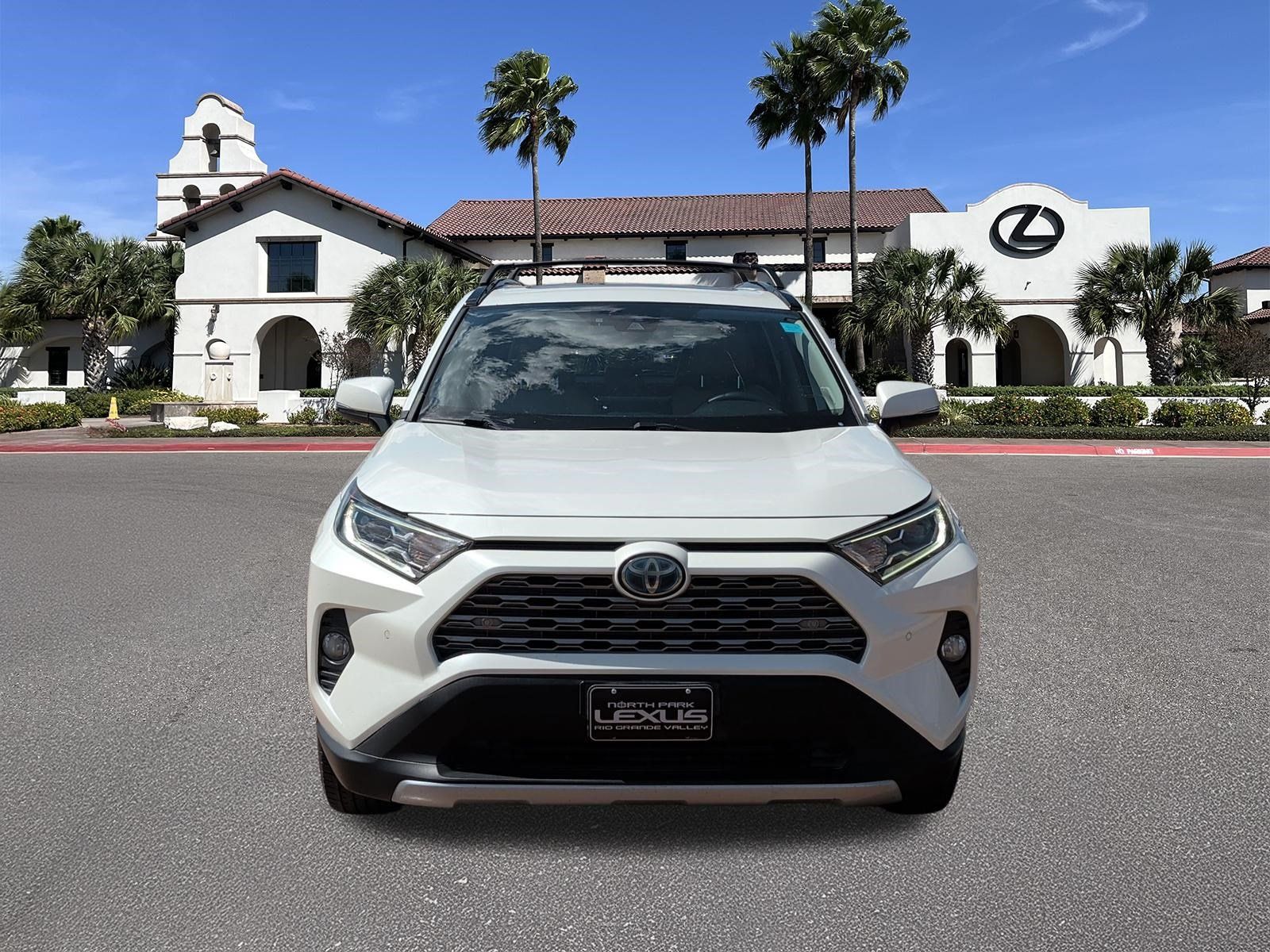Used 2020 Toyota RAV4 Limited w/ Limited Grade Weather Package AWD/4WD image 6