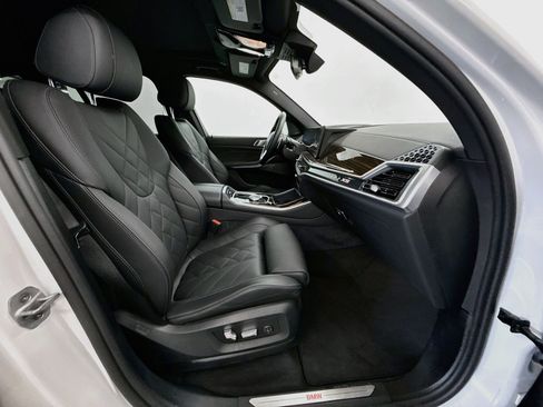 Used 2026 BMW X5 sDrive40i RWD image 34