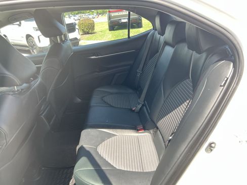 Used 2022 Toyota Camry SE AWD/4WD image 23