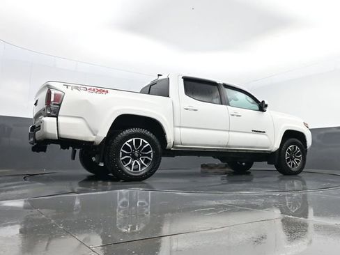 Used 2023 Toyota Tacoma TRD Sport w/ Technology Package AWD/4WD image 23