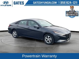 Used 2021 Hyundai Elantra SE video 1