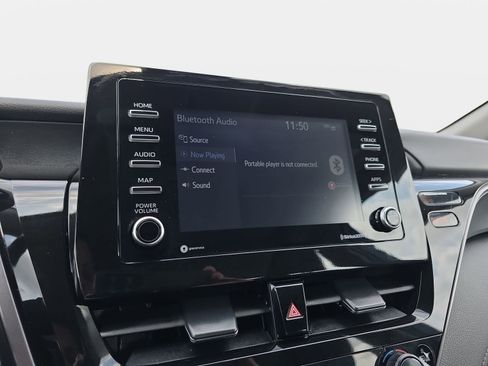 Used 2024 Toyota Camry SE image 21