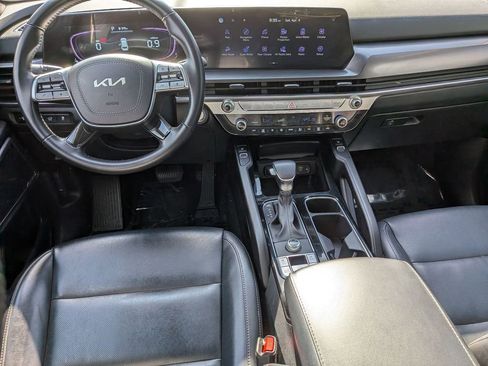 Used 2025 Kia Telluride S FWD image 27